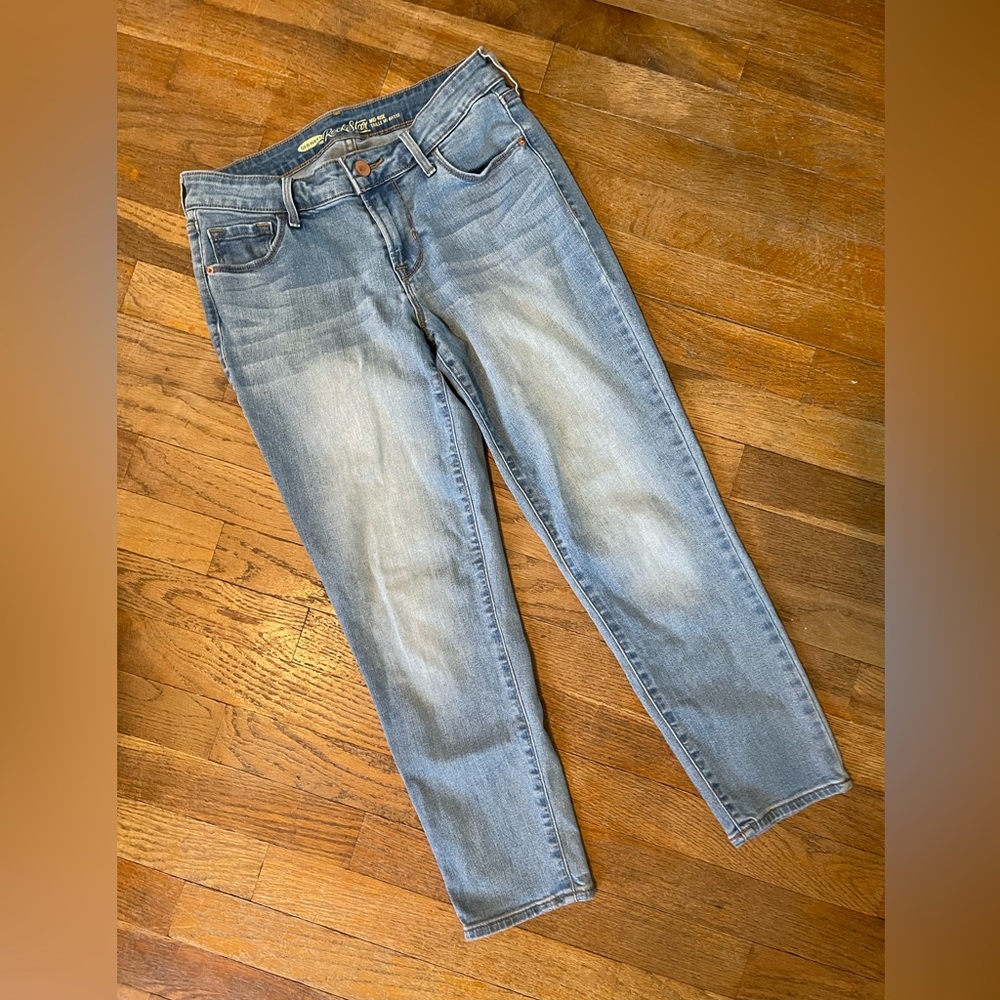 Old Navy Size 6 Mid-Rise Skinny Jeans